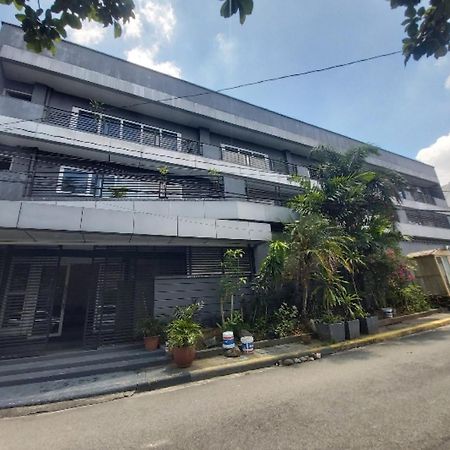 Nest Suites Quezon City Ngoại thất bức ảnh