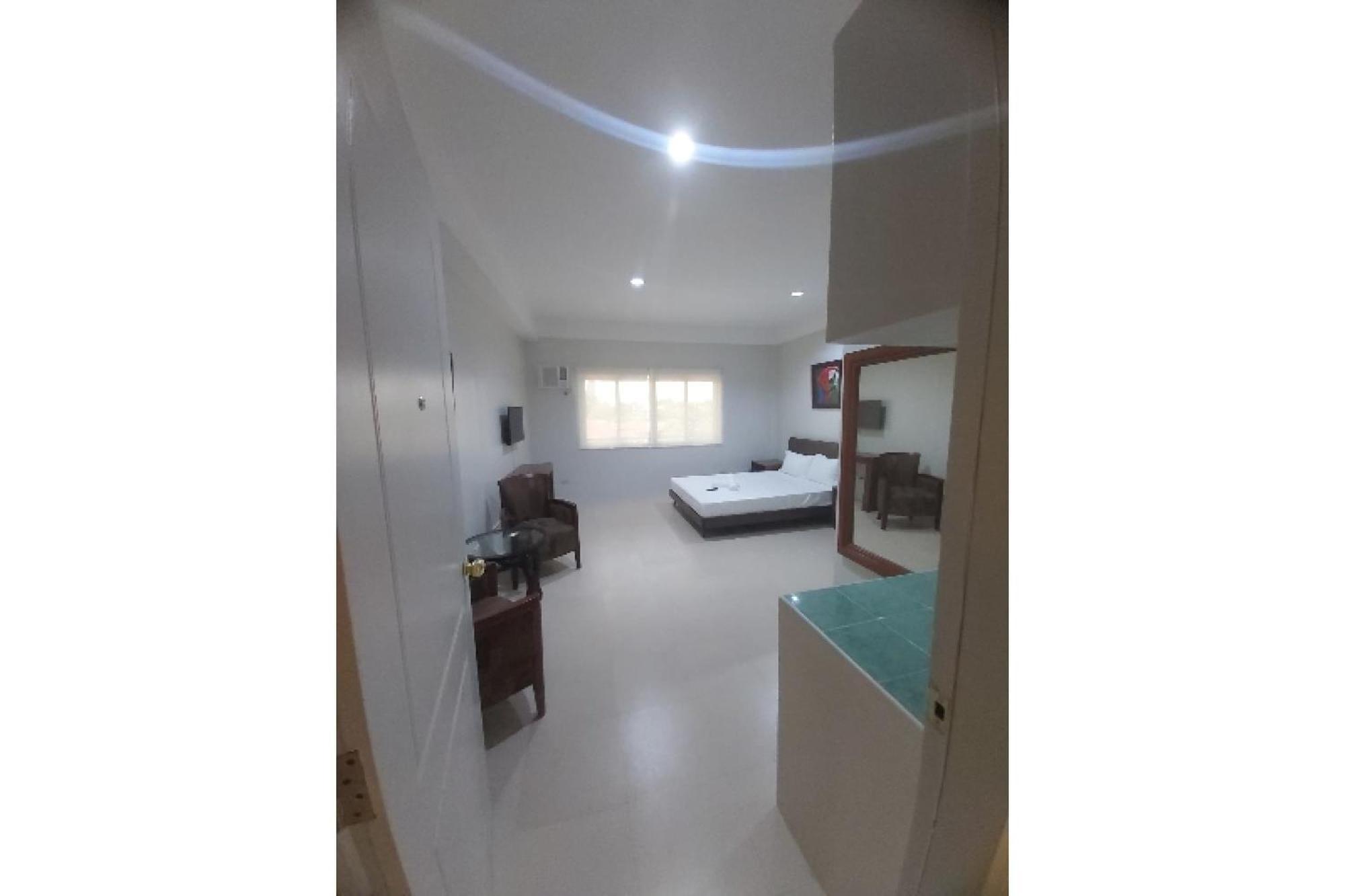 Nest Suites Quezon City Ngoại thất bức ảnh